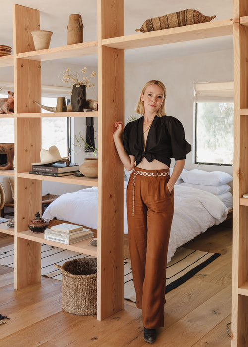 This Unique Joshua Tree Airbnb Is Immersed in the Desert