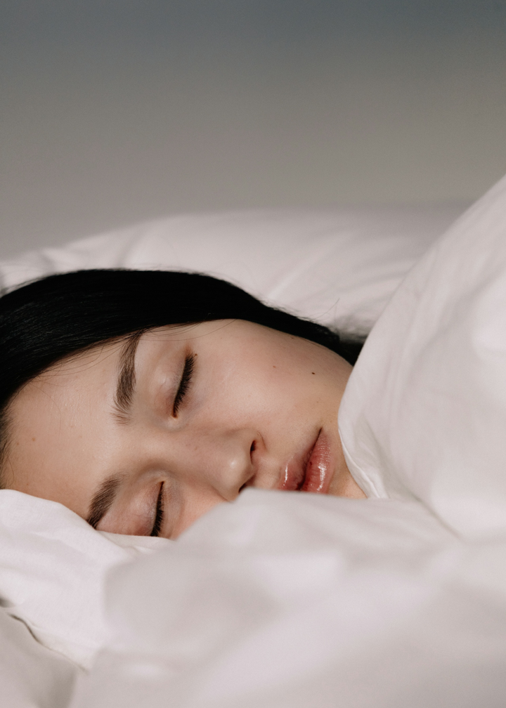 Melatonin or Magnesium: Which One Helps You Sleep Better?