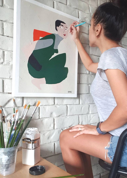 How Amber Kingi Transitioned From an Office Job to a Full-Time Artist