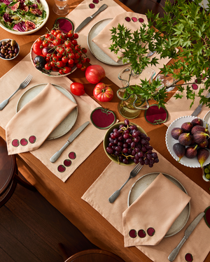 Les Fruits Tomate Placemats (Set of Four)