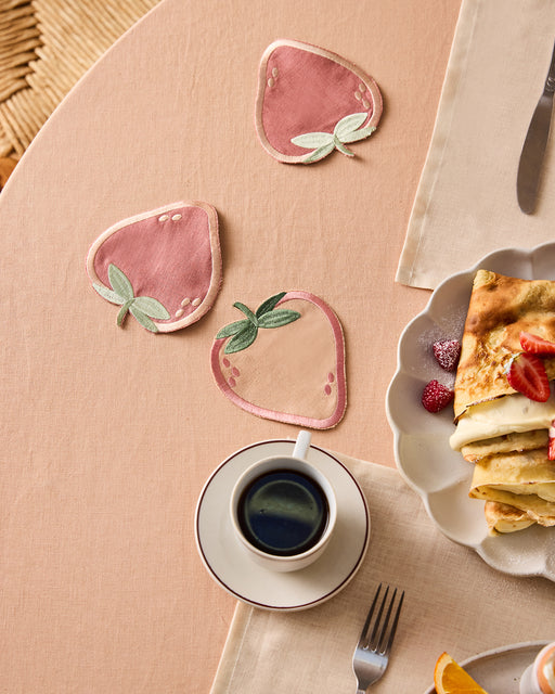 Les Fruits Fraise Coasters (Set of Four)