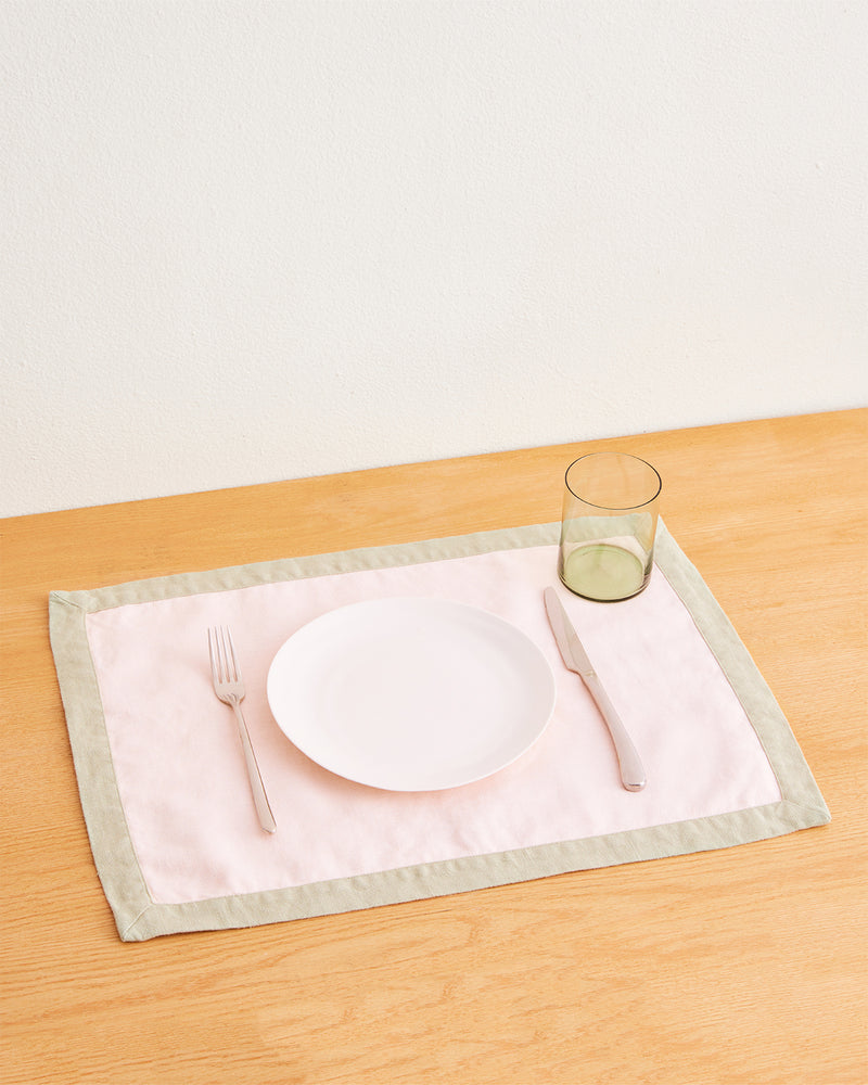 Rosewater & Sage 100% French Flax Linen Trim Placemats (Set of Four)