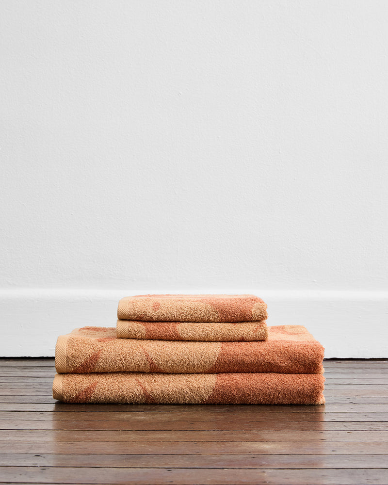 Hazelnut & Terracotta Floral Bath Towel Bundle